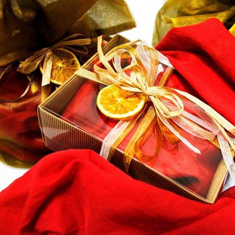 Idee Regalo // Texaroma la sciarpa che profuma!