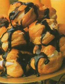 Profiterol al cioccolato