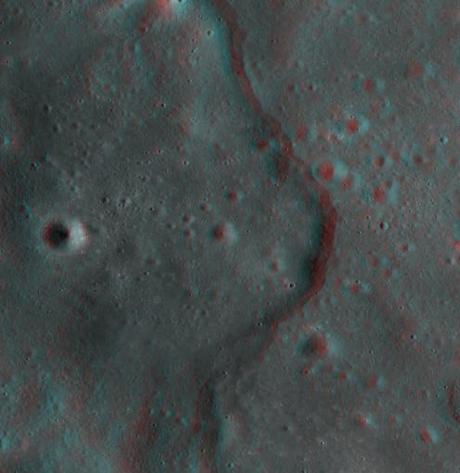 Il Lunar Reconnaissance Orbiter esplora la Luna in 3D