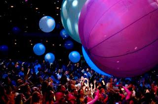 SLAVA’S SNOWSHOW