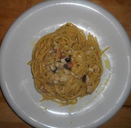 Spaghetti con triglie alla frantoiana