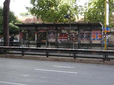 Come vi abbiamo spiegato più volte, la gente che prende i mezzi pubblici in questa città va umiliata. E' una precisa strategia