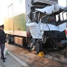 Autostrada A14 Adriatica Grottammare Grave incidente stradale Un morto e due feriti