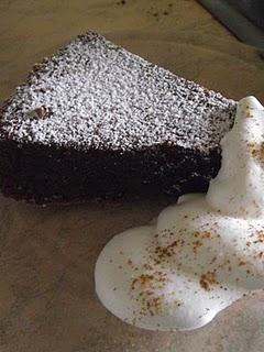 TORTA AL CIOCCOLATO DELL'ARABA FELICE