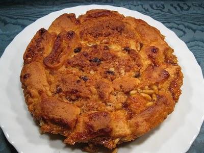 Torta di rose ripiene