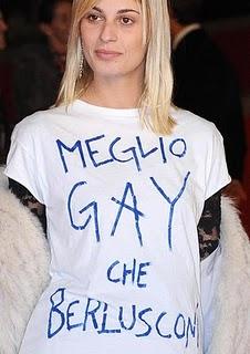 MEGLIO APPASSIONATI DELLE BELLE DONNE CHE GAY...