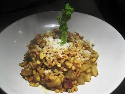 Metti un finocchio a cena: Buon appetito Mister B. ovvero Risotto con cereali misti con finocchi, lardo, e curry