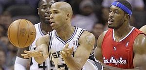 Richard Jefferson (sin) sfugge a Craig Smith, Ap