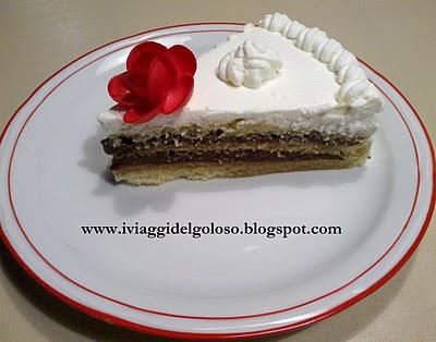 TORTA CON PANNA E CIOCCOLATO