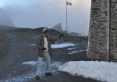 Un passo sei nella nebbia, quello dopo sei nel sole