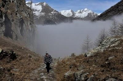 Un passo sei nella nebbia, quello dopo sei nel sole