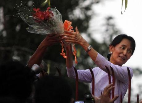 Birmania, Aung San Suu Kyi è libera