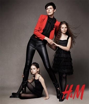 H&M; holiday campaign - Crazy about RED !