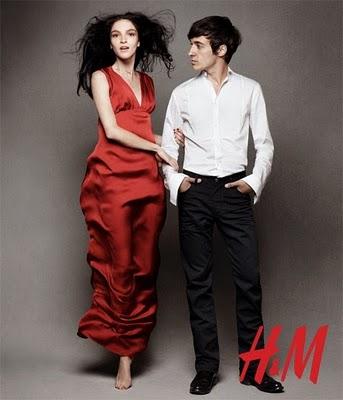 H&M; holiday campaign - Crazy about RED !