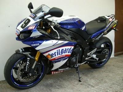 Yamaha YZF-R1 GYTR 