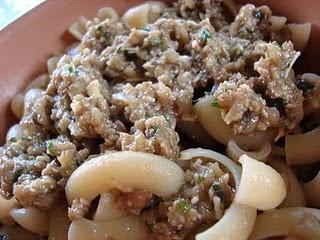 Pasta con pesto di melanzane