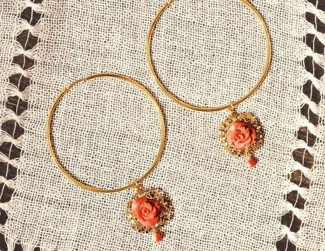 ACCESSORI | Dolce & Gabbana dedicano alla mamma la nuova collezione di gioielli in oro e corallo