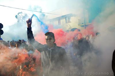 STUDENTI IN PIAZZA a SORRRENTO