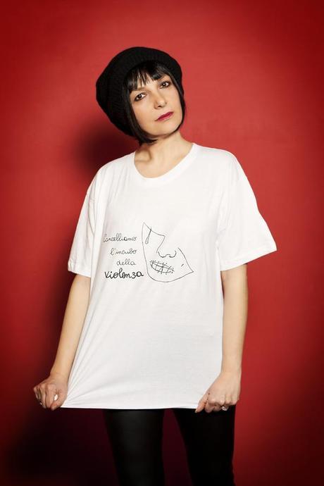 Smilingischic, Violenza contro le donne, T-shirts I want a man who….