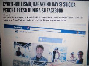 Ragazzo gay suicida, GQ dà la responsabilità al Cyber-bullismo su Facebook per scagionare la violenza della morale cattolica