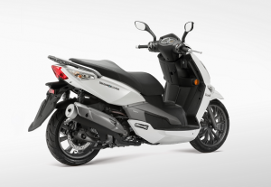 ZenZero 350 il nuovo scooter Benelli