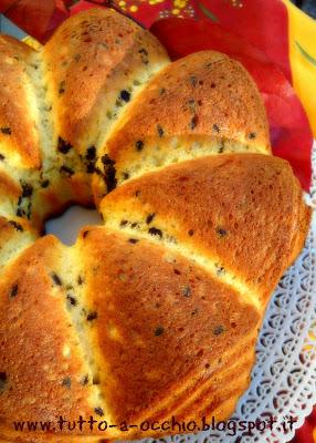 WHB #361 - Ciambellone al mascarpone con gocce di cioccolato