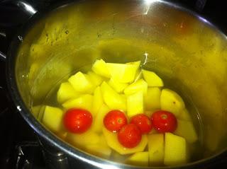 Pasta e patate con la provola