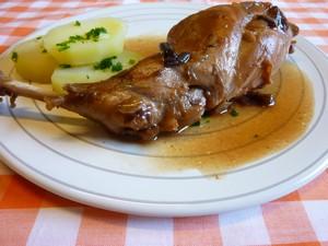 Lapin à la bière (coniglio alla birra)