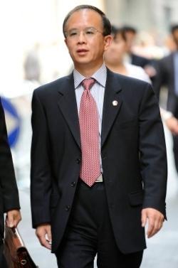 INTERVISTA ALL’AMBASCIATORE CINESE DING WEI SULLA NUOVA DIRIGENZA CINESE INTERVISTA ALL’AMBASCIATORE CINESE DING WEI SULLA NUOVA DIRIGENZA CINESE