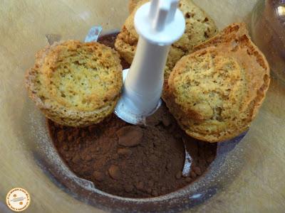 torta di pere, cioccolato e amaretti