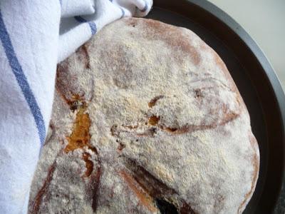 PANE con POMODORINI SECCHI