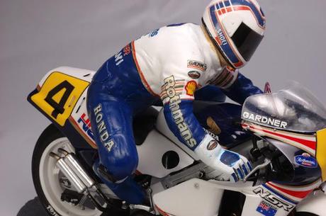 Diorama - Wayne Gardner & Honda NSR 500 1986 (Tamiya) by Utage Factory House