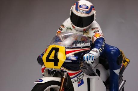 Diorama - Wayne Gardner & Honda NSR 500 1986 (Tamiya) by Utage Factory House