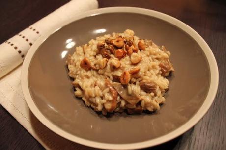 Risotto ai funghi con taleggio e nocciole