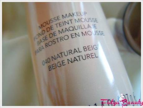 Review&Photo;: Revlon PhotoReady Airbrush Mousse Make Up