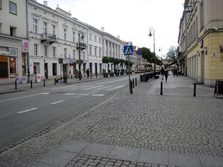 I paesi dell'est al confronto di Roma sono la Svizzera, lo sappiamo. Ma comunque guardate ancora una volta Varsavia...