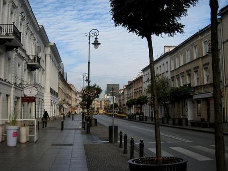 I paesi dell'est al confronto di Roma sono la Svizzera, lo sappiamo. Ma comunque guardate ancora una volta Varsavia...