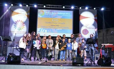 30 novembre “Aperitivo Musicale” con la nuova EYO al Piccolo Apollo