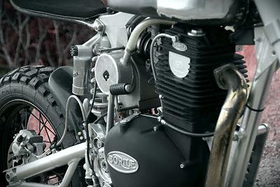 Borile by Nero Opaco