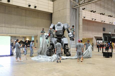 Giappone: in vendita un robot da combattimento. (video)