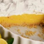 Ricette di dolci: crostata meringata con crema al limone