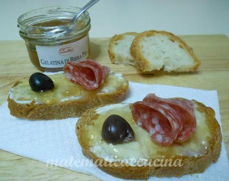 Bruschetta con Gelatina di Birra Pils, Burro e Salame