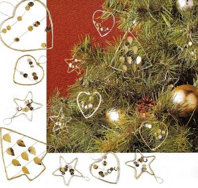 albero,oro,argento,nataale,filo dorato,filo argentato,colla,foglie,stelle,cuore