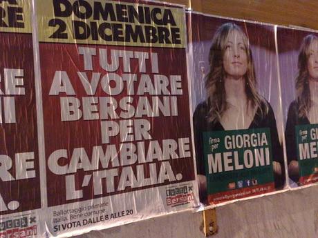 Per promuoversi per le primarie ha ricoperto Roma di affissioni abusive, evadendo il fisco, rendendo insidioso il fondo stradale, facendoci spendere un sacco di soldi per le defissioni, imbruttendo la città. E Pier Luigi Bersani vorrebbe fare il capo d...