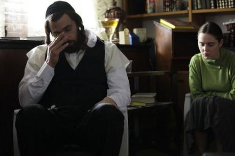 una immagine di Yiftach Klein e Hadas Yaron 620x413 su La Sposa Promessa: un Vuoto a Rendere