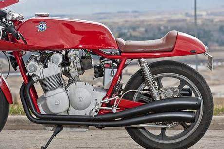 MV Agusta 750 S 1975 by Willie DeWitt