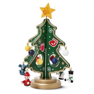 Santa is coming to town! Low-cost Christmas hunting in Milan: Duomo-Via Torino tour Santa is coming to town! Low-cost Christmas hunting in Milan: Duomo-Via Torino tour