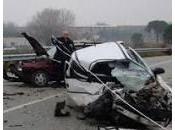 Autostrada Tragico incidente Perdono vita padre figlioletto