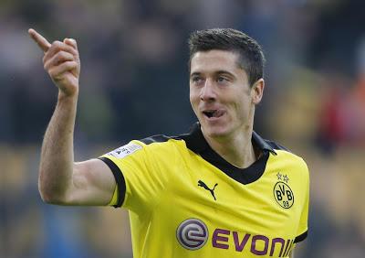 Lewandowski nel mirino del Manchester United che rischia di beffare la Juventus