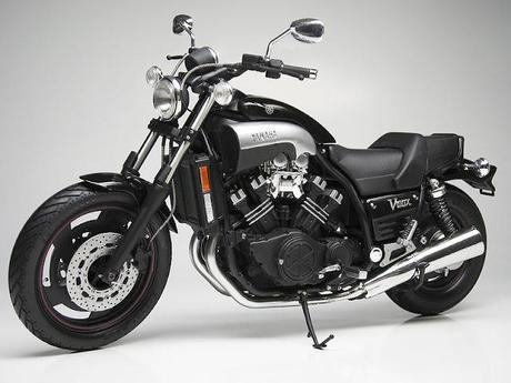 Yamaha V-Max 1200 by Max Moto Modeling